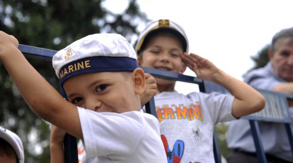 presedintele klaus iohannis a promulgat legea care dubleaza alocatiile de stat pentru copii