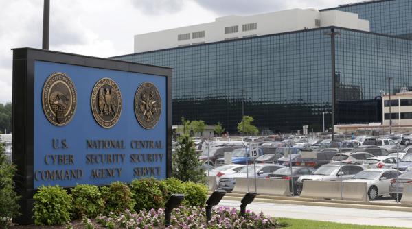 programul nsa blocat de senatul american agentia nu mai poate asculta telefoanele americanilor