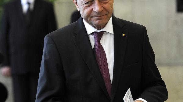 cat de scurt este drumul de la presedintie la judecata