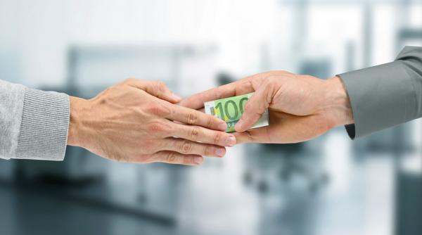 solomon wigler in arest preventiv pentru 30 de zile