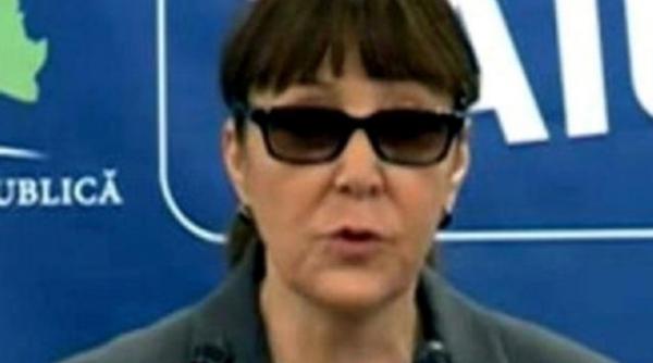 monica macovei parlamentul trebuie sa scape romania de victor ponta