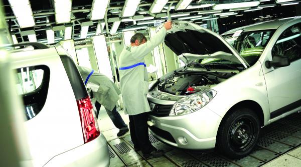 cati bani fac angajatii din top 5 companii