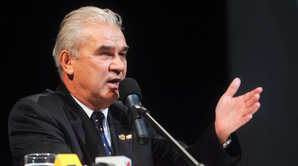 nationala de fotbal se confrunta cu probleme medicale