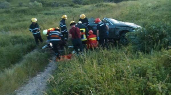 a murit la 18 ani nu purta centura de siguranta si s a rasturnat cu o decapotabila