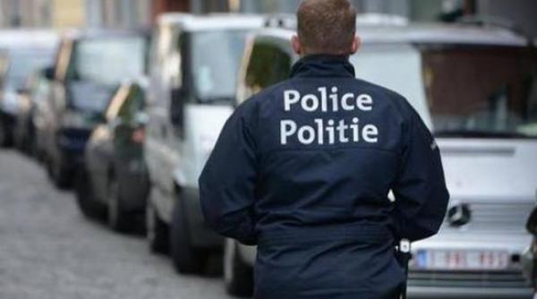 bruxelles alerta cu bomba cu o zi inainte de summit ul la care participa si klaus iohhanis