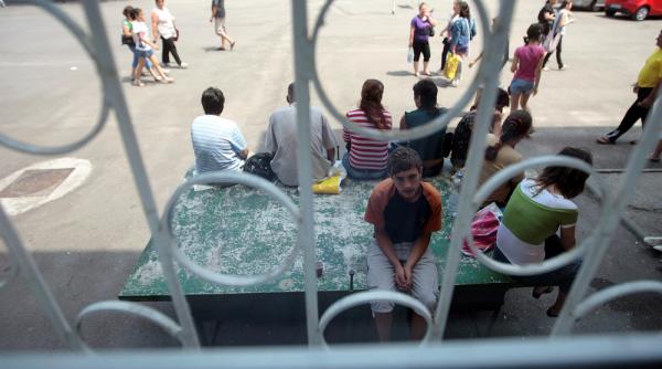 evaluare nationala 2015 teste si modele de subiecte la limba romana pentru clasa a viii a