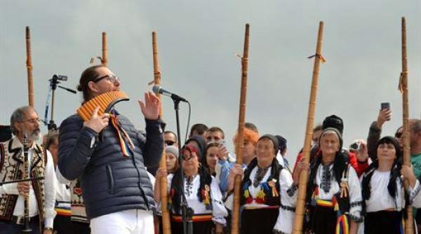 romania canta cu flori de ie petrece ziua universala a iei cu maestrul nicolae voiculet