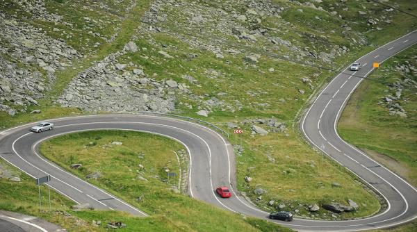 circulatia pe transfagarasan este oprita