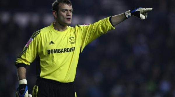 euro 2016 portarul nord irlandez carroll rateaza meciul cu romania din preliminarii