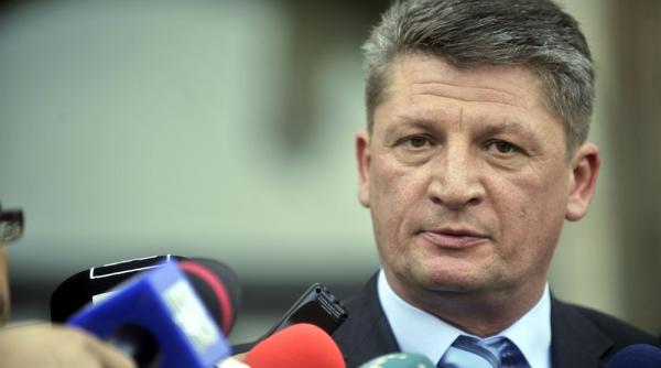 un miel doi curcani si cinci kg de pastrav spaga pentru lucian dinita s a soldat cu trimiterea in judecata a fostului sef al politiei rutiere