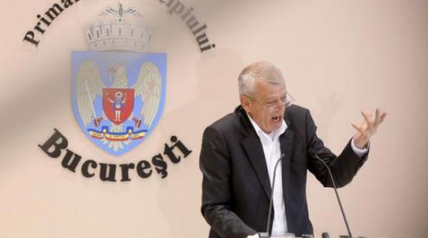 consilierul primarului oprescu ramane in arest solomon wigler a fost prins in flagrant luand mita