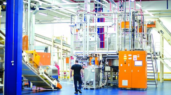 cautam muncitori dam salarii mici si vrem calificare inalta