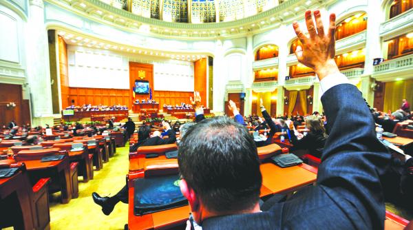 pensiile alesilor inghit 600 000 euro pe luna