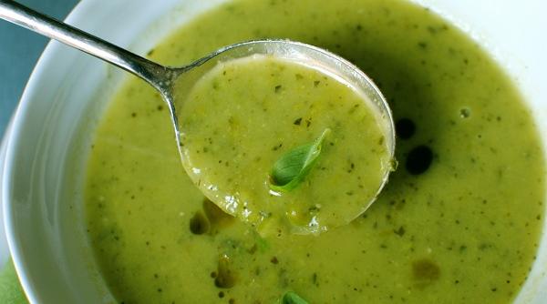 reteta zilei de vineri ciorba de laptucuta de padure