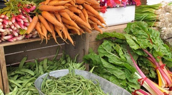 5 motive pentru care romanii nu mananca produse ecologice