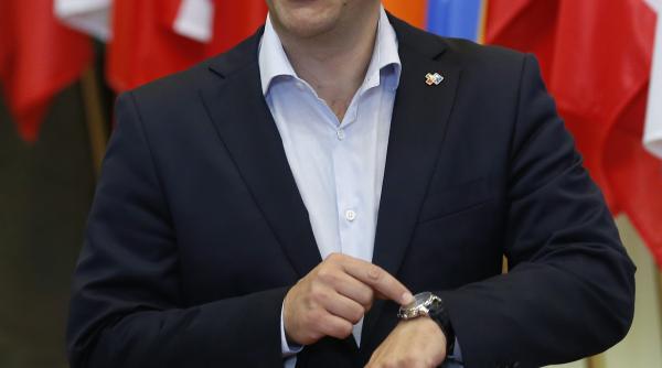 tsipras cine a investit in criza si scenarii catastrofice va pierde