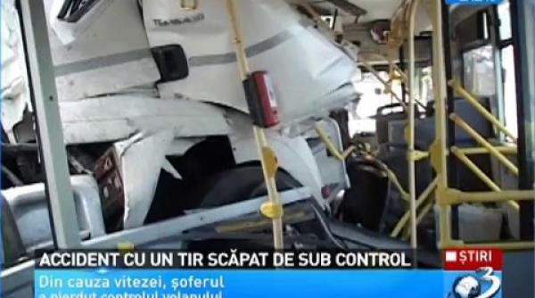 un tir a facut prapad in zalau dupa ce a ramas fara frane