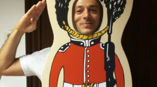 andrei rosu primul roman care a traversat canalul manecii inot a incheiat cursa enduroman arch to arc