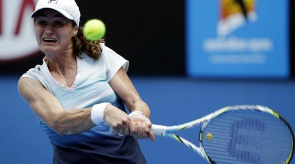 tenis perechea monica niculescu olga savciuk s a calificat in runda a doua in cadrul turneului de la wimbledon