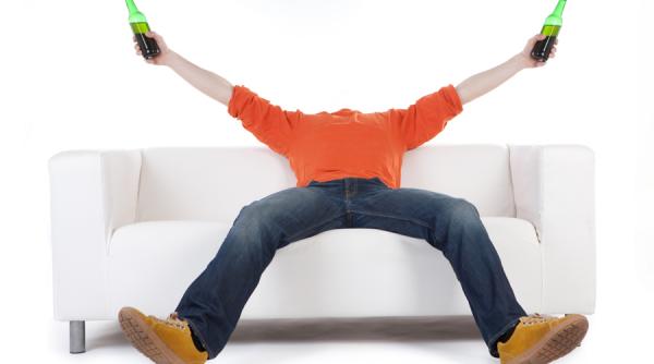 romanii dau pe gat 2 8 miliarde de euro