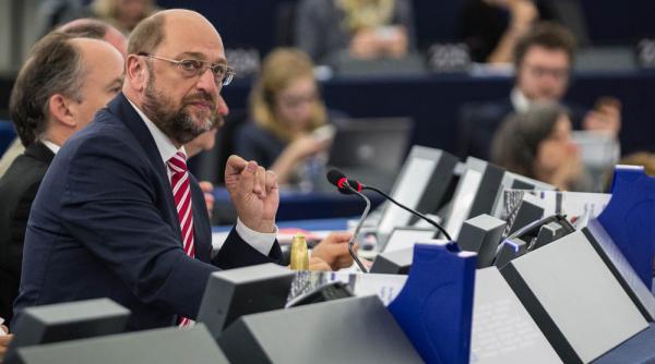 martin schulz guvernul grec ca a adoptat o atitudine de tipul totul sau nimic