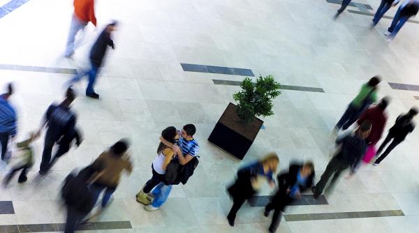 de la ce varsta incepem sa imbatranim