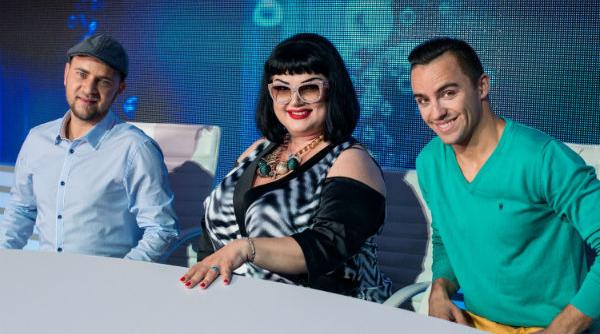 doza dubla de splash vedete la apa la antena 1