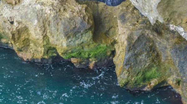 distractie pe verticala