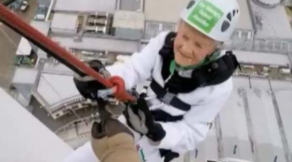 o alpinista in varsta de 101 ani si a doboarat propriu record