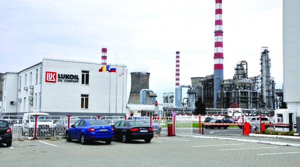 lukoil ameninta inchidem rafinaria petrotel