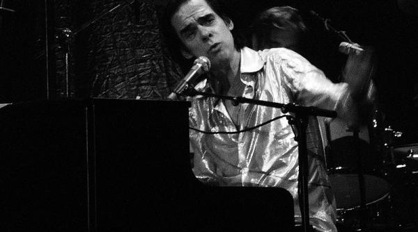 tragedie unul dintre fiii cantaretului nick cave a murit violent la doar 15 ani