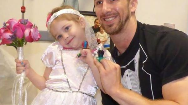 video viral nunta emotionanta a unei fetite de 4 ani