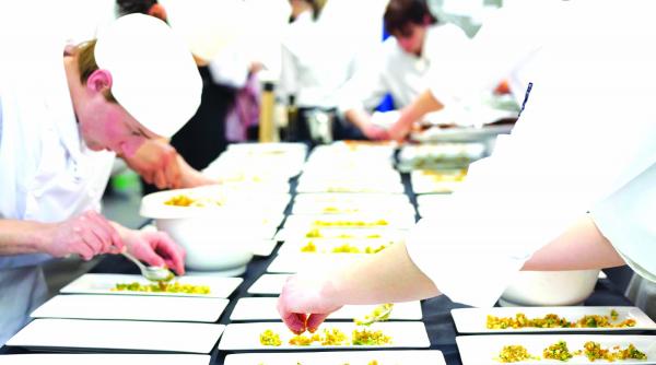 bataie pe facultatile pentru picatii la bac