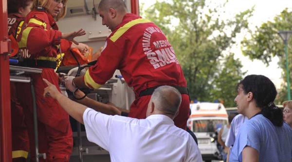 accident rutier grav in bacau patru persoane in spital