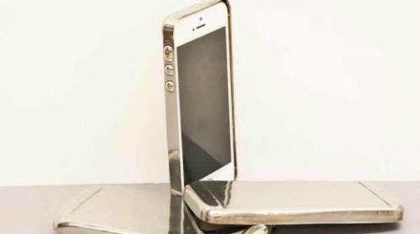 carcasa smartphone de 3 ori mai tare decat otelul