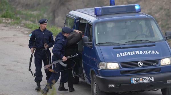 alerta maxima in timis patru tineri au evadat din pedintenciarul buzias