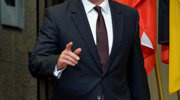 marea britanie decide in iunie 2016 daca iese din ue