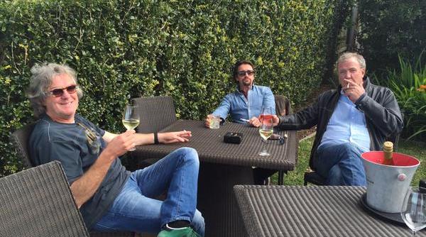 jeremy clarkson richard hammond si james may au iesit la o partida de golf hammond tot nu stie sa joace acest sport video