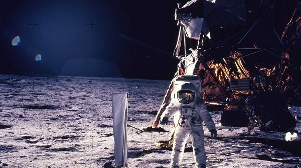 ziua in care omul a intalnit primul ozn in spatiul extraterestru marturii tulburatoare video