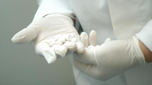 medicii oncologi demonteaza acuzele dna