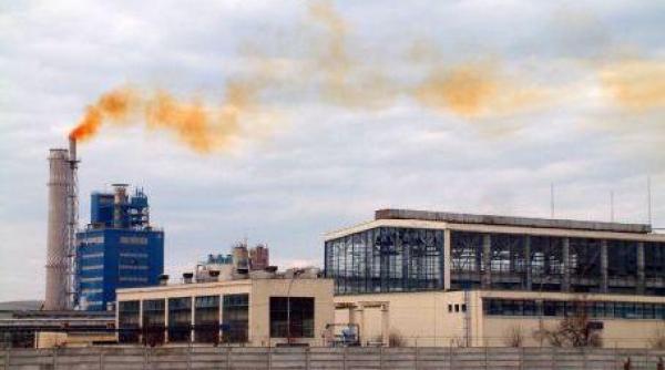 prefectul lucian goga daca nu finalizeaza investitiile de la 1 ianuarie 2016 azomures nu va mai putea functiona