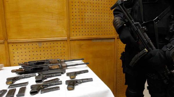 maramure arme de contrabanda gasite in locuinta unui cetatean strain