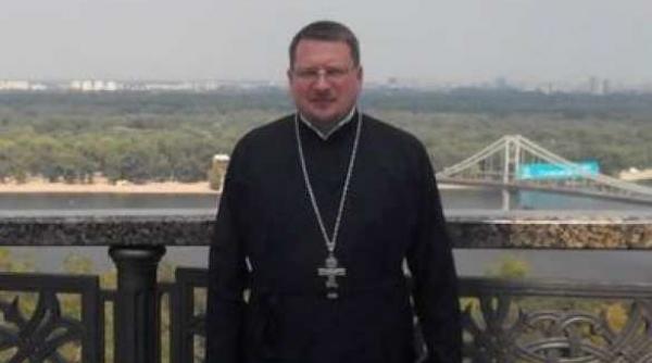 un preot ortodox a fost impuscat iar o maicuta a murit torturata la kiev