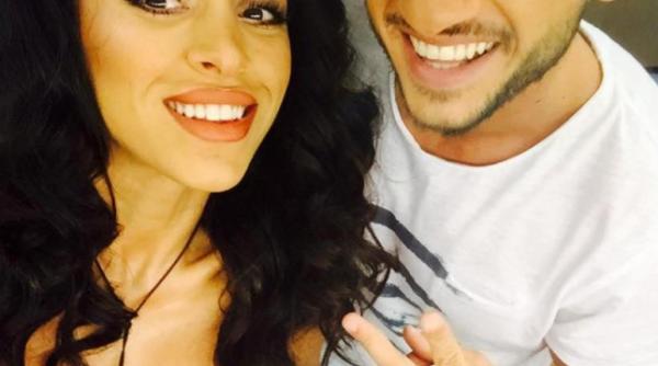 doua vedete implicate intr un accident rutier la targu jiu masina a fost facuta praf