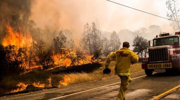 in california a fost decretata stare de urgenta incendiile de padure fac ravagii