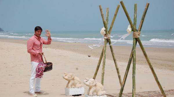 antena stars difuzeaza reality show ul temptation island insula iubirii