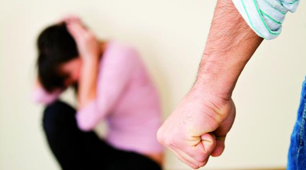 ce e in mintea romanului cand bate