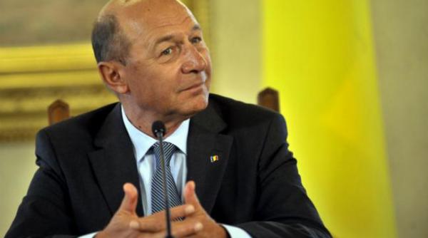 basescu catre romanii din ucraina luati va cetatenie romana e cel mai sigur lucru