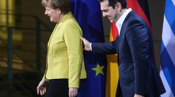 cine a castigat cel mai mult din criza greciei