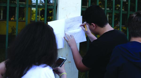 ministerul educatiei vrea sa faca schimbari majore chiar de la anul evaluare mai dura si treapta a doua la liceu